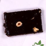Брауни с какао и домашен лешников тахан (60г)