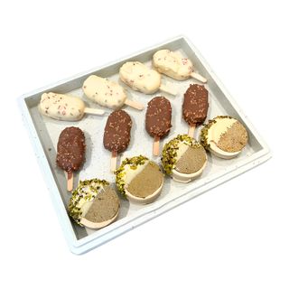 Snacks degustation experience (12 SMALL snacks)