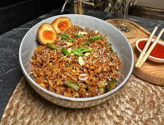 Смажений рис Кім Чі з куркою (400г)