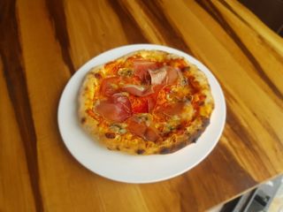 Пица Прошуто Фунги