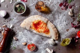 Pizza Calzone Picante