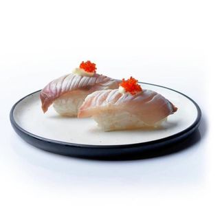 Nigiri Hamachi flambeado