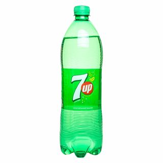 7Up (1л)