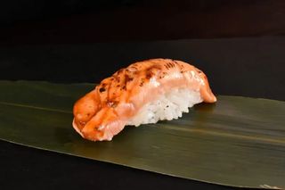 Nigiri Somon Aburi (30g)