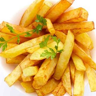  Patates fregides casolanes  ració (250 G.)