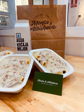 Rigatoni con carbonara de setas y trufa.