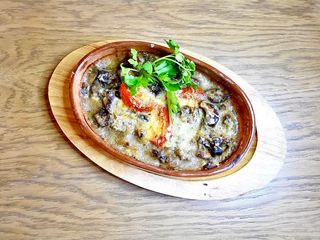 Печеночка запеченная с овощами