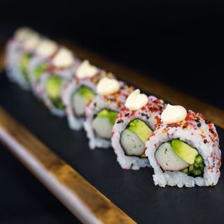 URAMAKI KANIKAMA /8 UDS