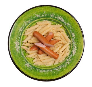 Пенне з сосиками