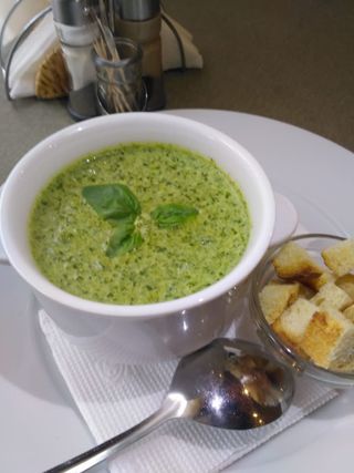 Шпинатний крем-суп (300/10г)