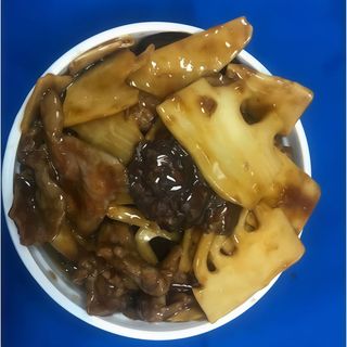 46. Ternera Con Bambú Y Seta Shitake