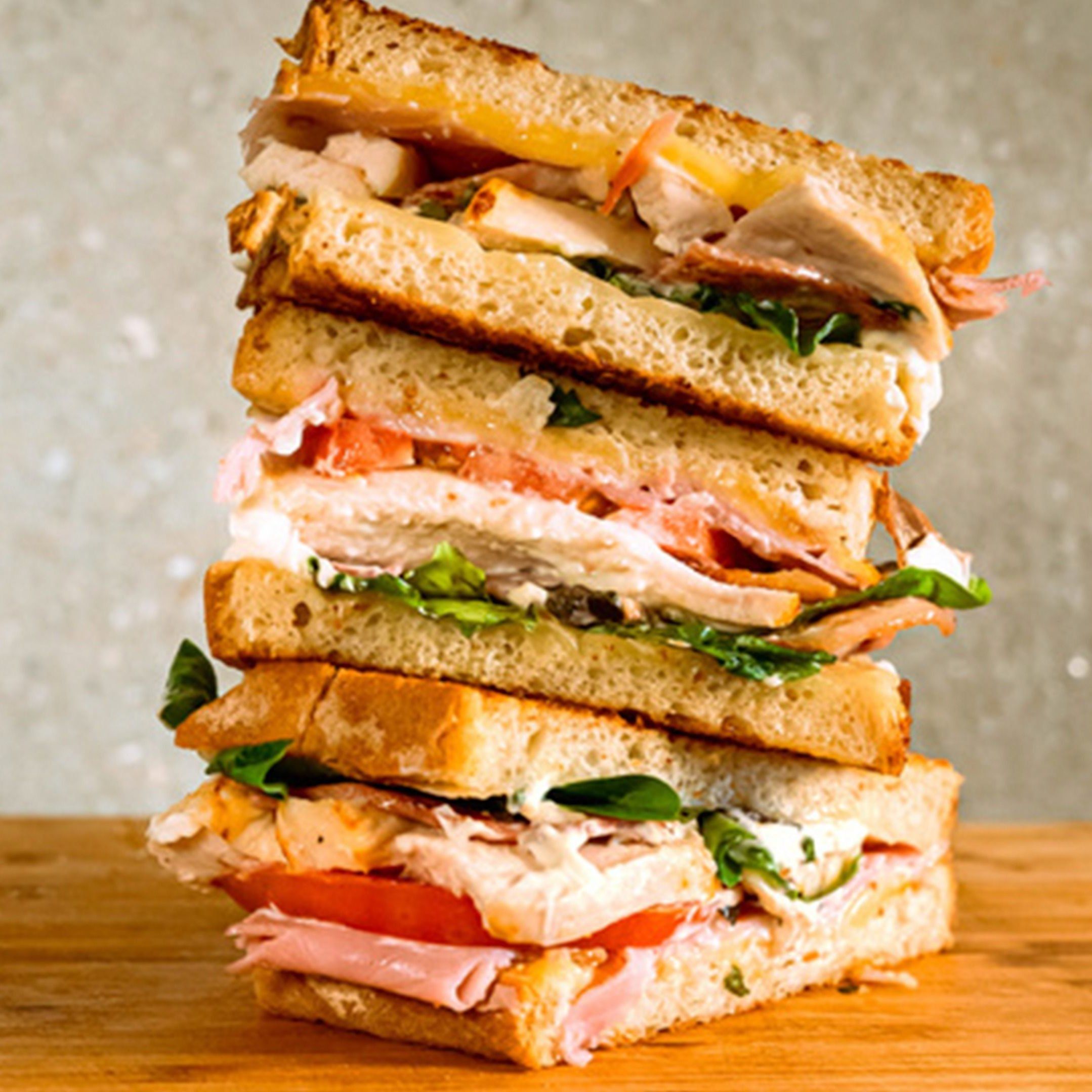 Combo Sándwich, patatas y bebida
