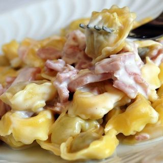 Tortellini Pana E Prosciuto