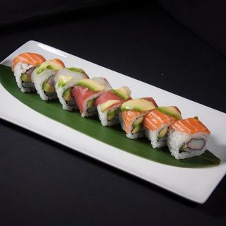 Uramaki rainbow roll