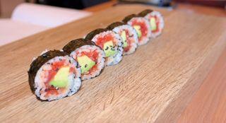 Суши Футомаки спайси тон  (6бр-150г)