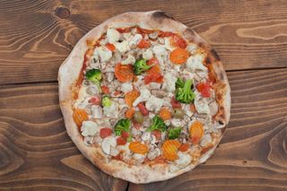 Posna pizza sa povrćem