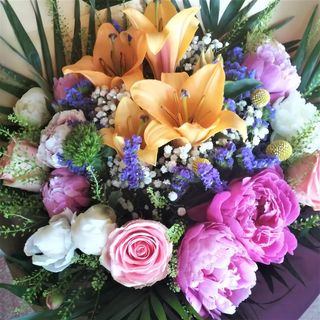 Buchet Crini si Bujori 