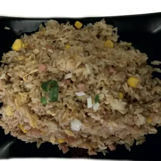 Arroz frito con Jamin y maiz