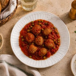 Polpette al sugo con piselli