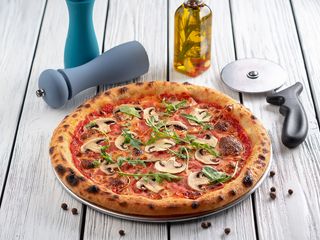 З прошуто кото, печерицями та рукколою (400g)