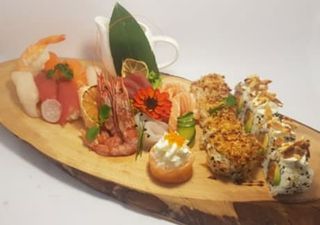 305 Sushi sashimi misto - 28 pezzi