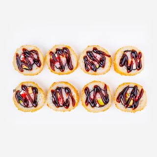 Tempura z krabem i awokado