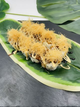 90. Tempura Maki De Pollastre Cruixent (8 Uds.)