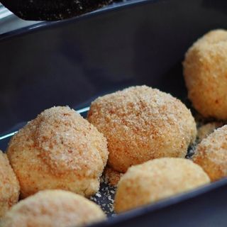 Гомбовці (2шт)