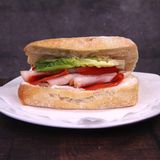 Сандвич с пилешка печена шунка, 