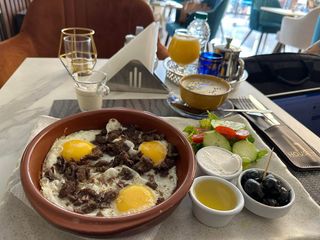 Petit Déjeuner Fassi