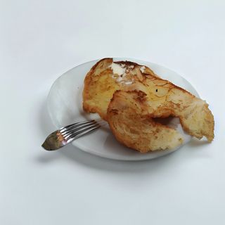 Croissant de Mantequilla Plancha
