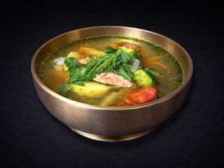 Домашня юшка з червоною та білою рибою (450g)