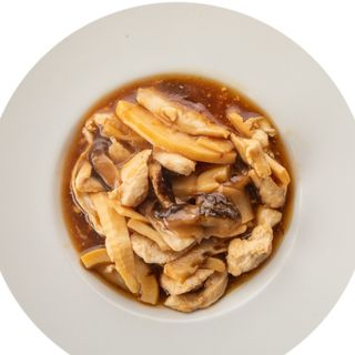 Pollo con Funghi e Bambù