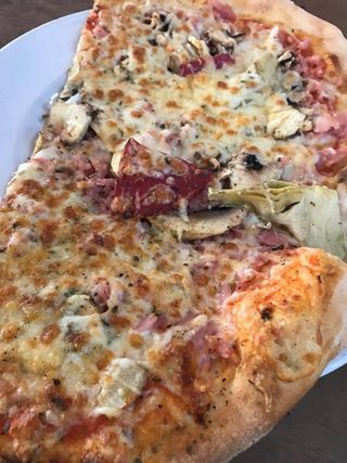 Pizza cuatro estaciones (33 cm.)