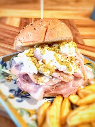 Burger Mortazza