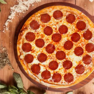 Pizza Pepperoni (Mediana)