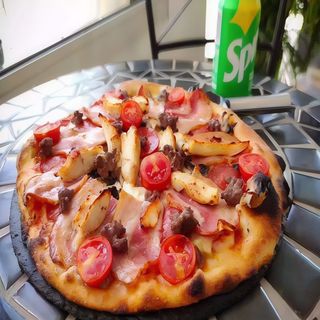 Pizza Suprema (Mediana)