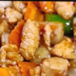 Pollo Con Guindillas