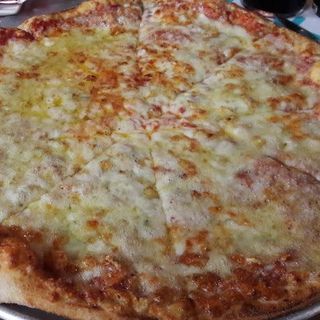 Pizza Cuatro Quesos (50 Cm.)