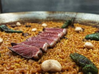 Paella de Entrecote de vaca Mudurada
