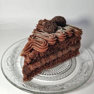 Fatia de Bolo de Brigadeiro