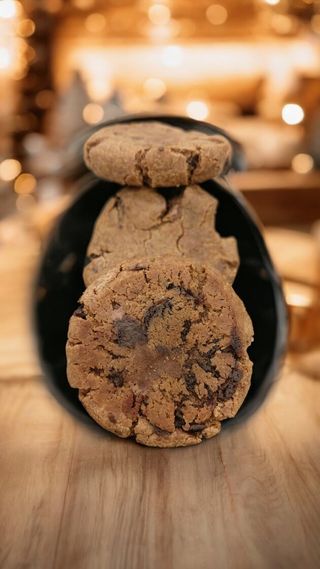 New York Soft Cookies with chocolate