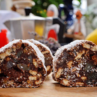 Salam de biscuiti (de post)