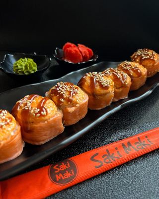 Ролл Филадельфия запеченная