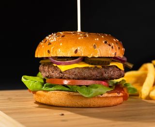 Meniu cheeseburger de vită