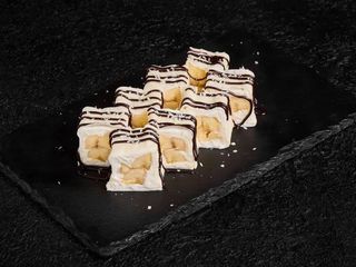 Солодкий рол з фруктами Баунті (240 г)