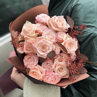 Букет Персиковий пунш