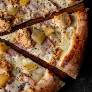 Піца Гаваї чікен (550г)