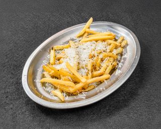 Full Fries Con Trufa Y Parmesano
