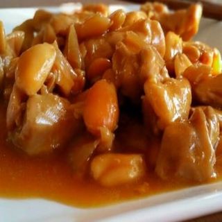 032.Pollo Con Almendras